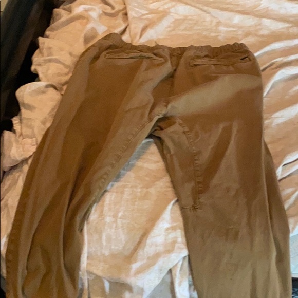 Pacsun Khaki Joggers - Picture 4 of 5